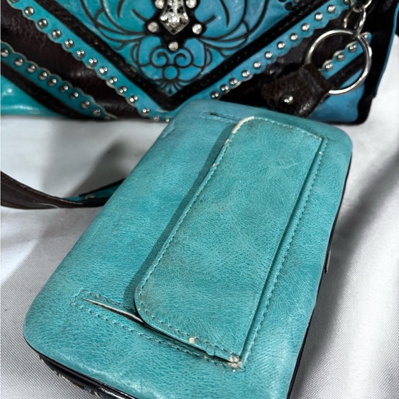 Elegant Blue Embellished Women's Shoulder Bag‎ - Picture 12 of 12